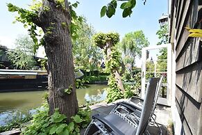 Serene Getaway in Edam