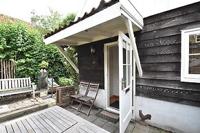 Serene Getaway in Edam