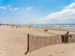 Beautiful Holiday Home Near the sea