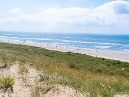 Beautiful Holiday Home Near the sea