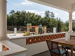 Wonderful Villa in Ferreira do Zezere With Private Pool