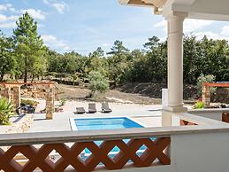 Wonderful Villa in Ferreira do Zezere With Private Pool