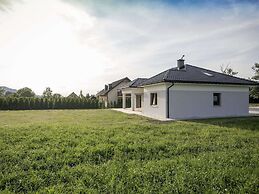 Spacious Villa in Cisownica With Terrace