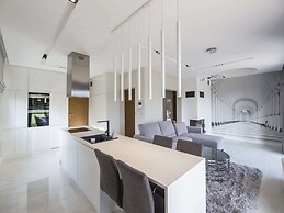 Spacious Villa in Cisownica With Terrace