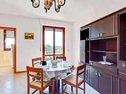 Tuscan Retreat by Lake Trasimeno
