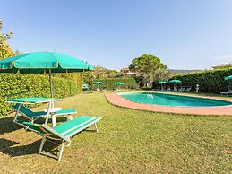 Tuscan Retreat by Lake Trasimeno
