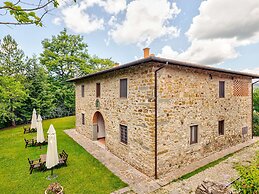Apartment in Greve in Chianti With Garden