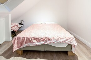 Apartment in Oostende Near Mariakerke Beach