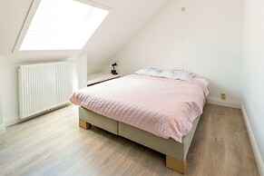 Apartment in Oostende Near Mariakerke Beach