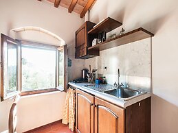 Belvilla by OYO Cozy Holiday Home With BBQ