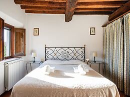 Belvilla by OYO Cozy Holiday Home With BBQ