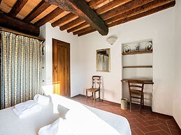 Belvilla by OYO Cozy Holiday Home With BBQ