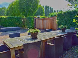 Posh Holiday Home in Alphen with Hot Tub