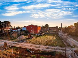 Delightful Apartment in Vir With Garden