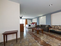 Hotel Suites de Reyes