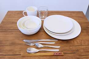 SHIGUWA ONNA Mishuku Onna 1F