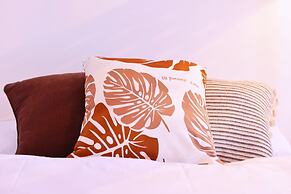 SHIGUWA ONNA Mishuku Onna 1F