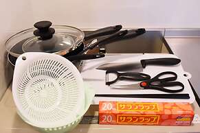 SHIGUWA ONNA Mishuku Onna 1F