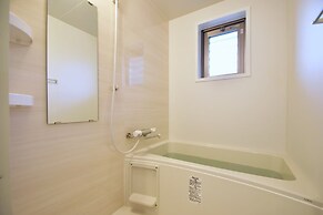 SHIGUWA ONNA Mishuku Onna 1F