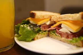 TAKUTO HOTEL Shinsaibashi