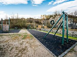 Holiday Home in Frasnes With Garden