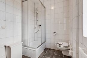 Holiday Home Near the Beach With Garden