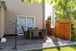 Holiday Home Near the Beach With Garden