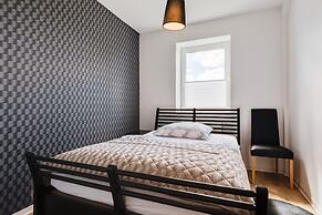 Holiday Home Near the Beach With Garden