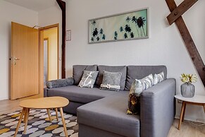 Holiday Home Near the Beach With Garden