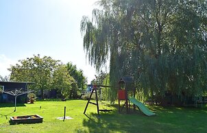 Holiday Home Near the Beach With Garden