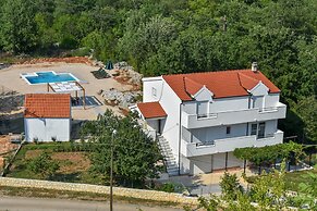 Bonaventura - Countryside Villa near Split with Private Pool