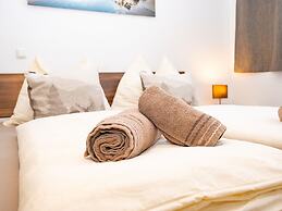 Holiday Flat With National Park