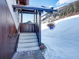 Holiday Flat With National Park