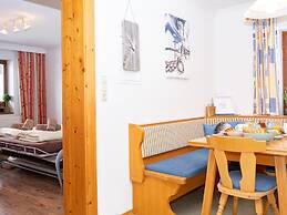 Holiday Flat With National Park