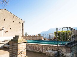 Sun-kissed Holiday Home With Swimming Pool