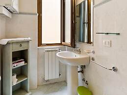 Belvilla by OYO Trilocale Giglio - Pianoterra