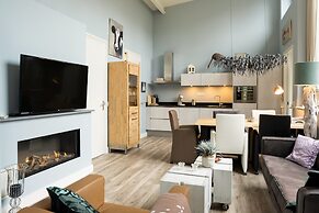 Modern Forest Retreat in Bergen