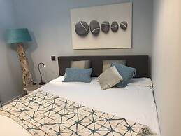 Modern Forest Retreat in Bergen