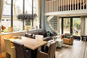 Modern Forest Retreat in Bergen