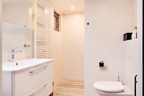 Modern Forest Retreat in Bergen