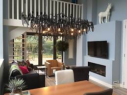 Modern Forest Retreat in Bergen