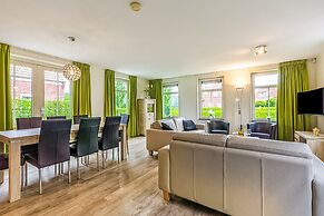 Breskens Haven: Relax, Explore & Dine