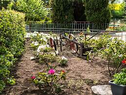 Lake View Apartment in Klein Pravtshagen near Seabeach with Garden