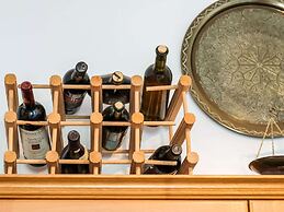 Holiday Villa With sea View in Paralia Avlidas