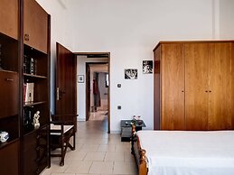 Holiday Villa With sea View in Paralia Avlidas