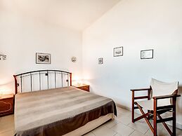 Holiday Villa With sea View in Paralia Avlidas