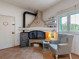 Homely Apartment in Genova With Sea Nearby