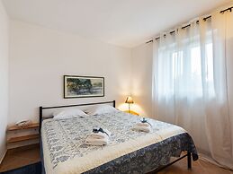 Homely Apartment in Genova With Sea Nearby