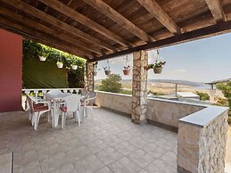 Simplistic Holiday Home in Jasenice Rovanjska near Sea