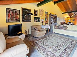 Belvilla by OYO Secluded Apartment With Balcony